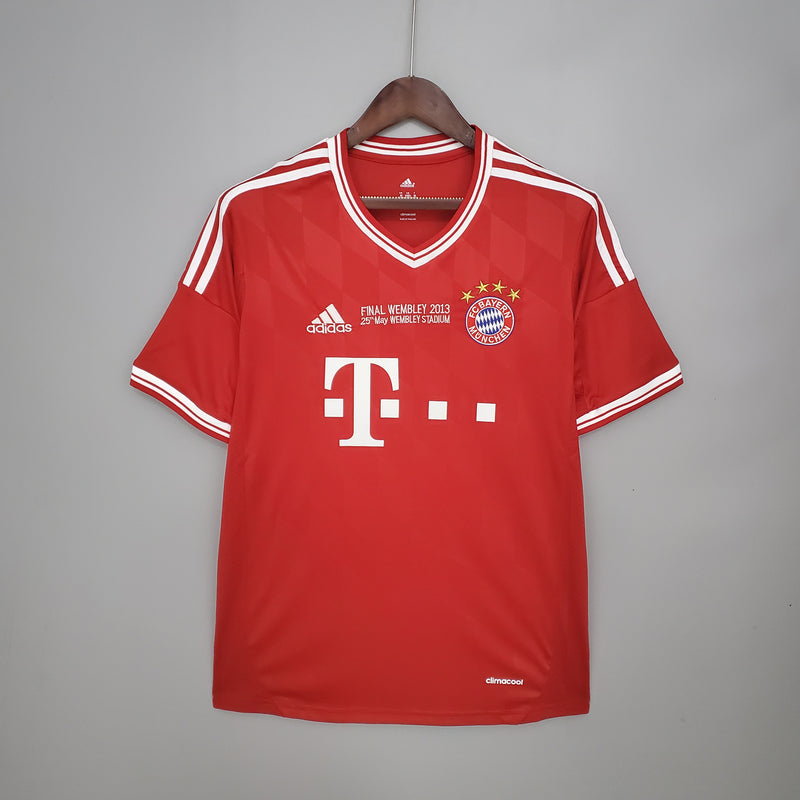 Camisa Bayern de Munique Home UCL FINAL 12/13 - Retro