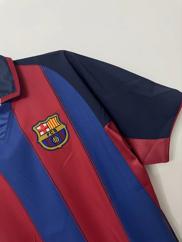 Camisa Barcelona Home 03/04 - Versão Retro